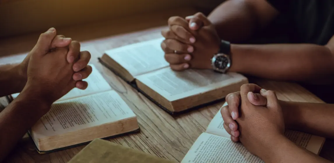 3 new ways to teach teenagers to pray (+ free download)