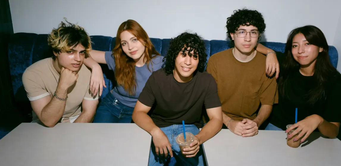 Gen Alpha Faith Trends: Helping today’s teens find identity, belonging, and purpose in a hybrid world