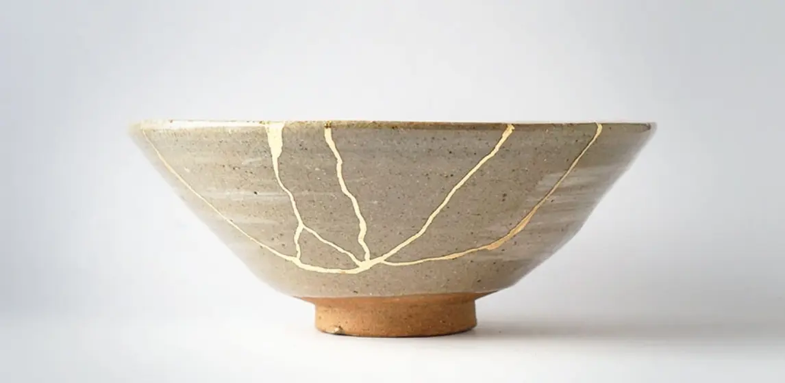 bowl cracked with gold